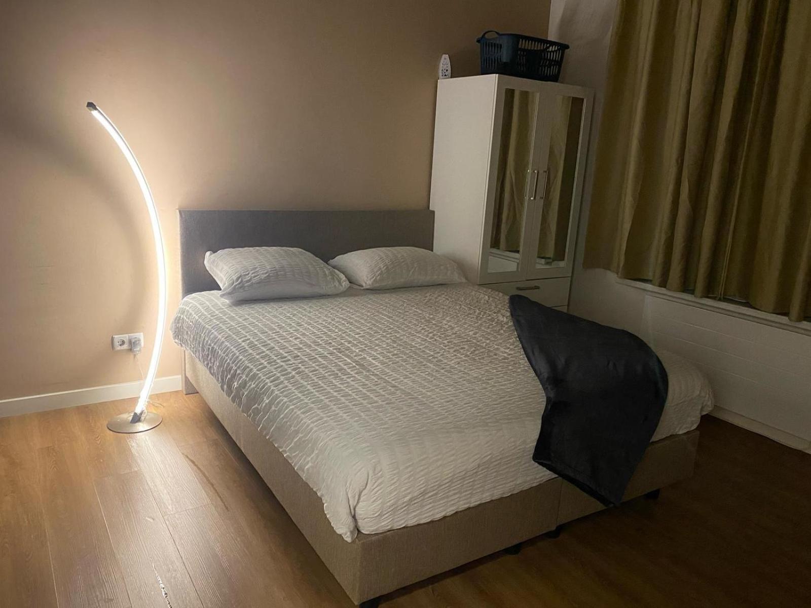 Rotterdam Inn Zewnętrze zdjęcie